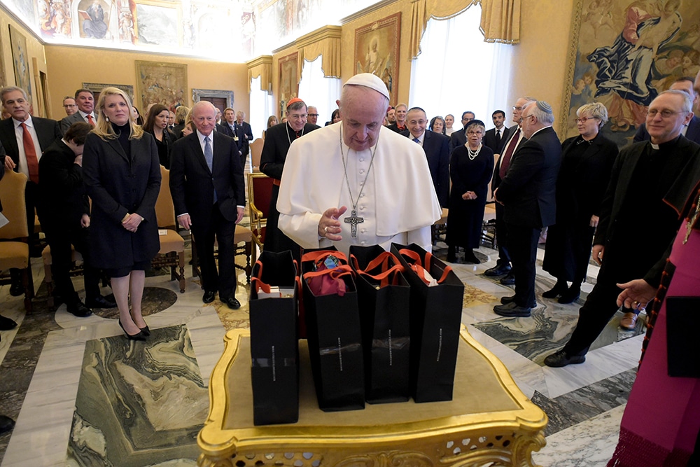 POPE MEETING SIMON WIESENTHAL CENTER