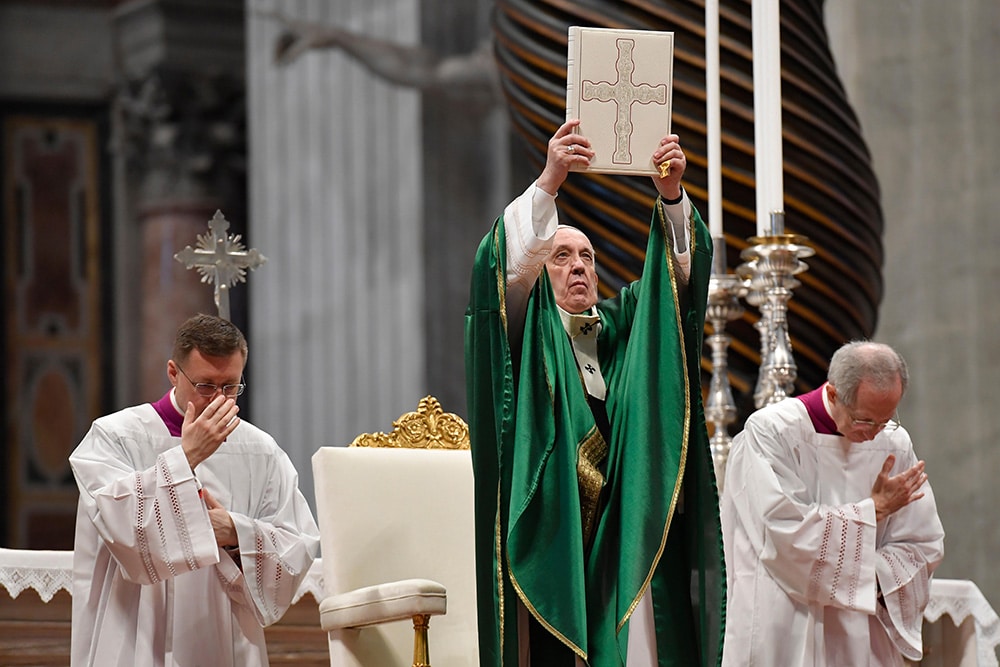 POPE MASS WORD GOD VATICAN