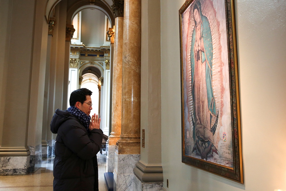 PRAY SEATTLE CATHEDRAL CORONAVIRUS