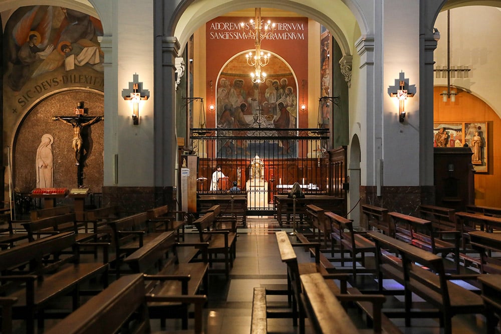 PRIEST MASS CORONAVIRUS SPAIN