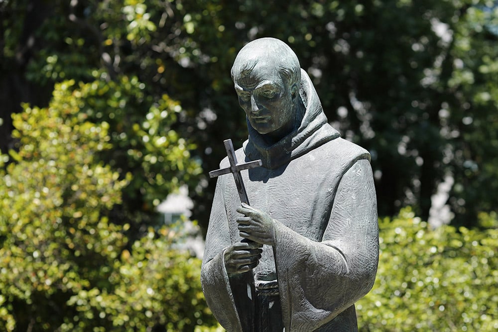 SACRAMENTO ST. JUNIPERO SERRA STATUE