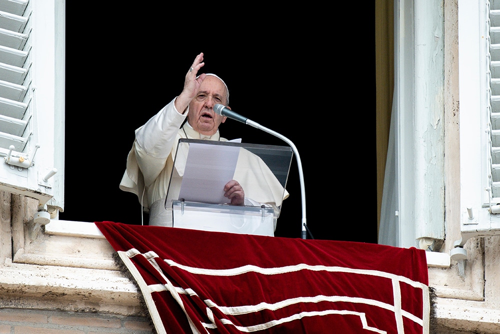 POPE SUNDAY ANGELUS VATICAN
