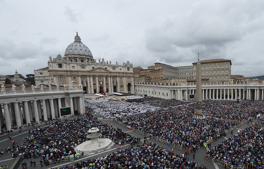 Pope Francis celebrates canonization Mass of Sts. John XXIII and John Paul II in St. Peter's Square at Vatican