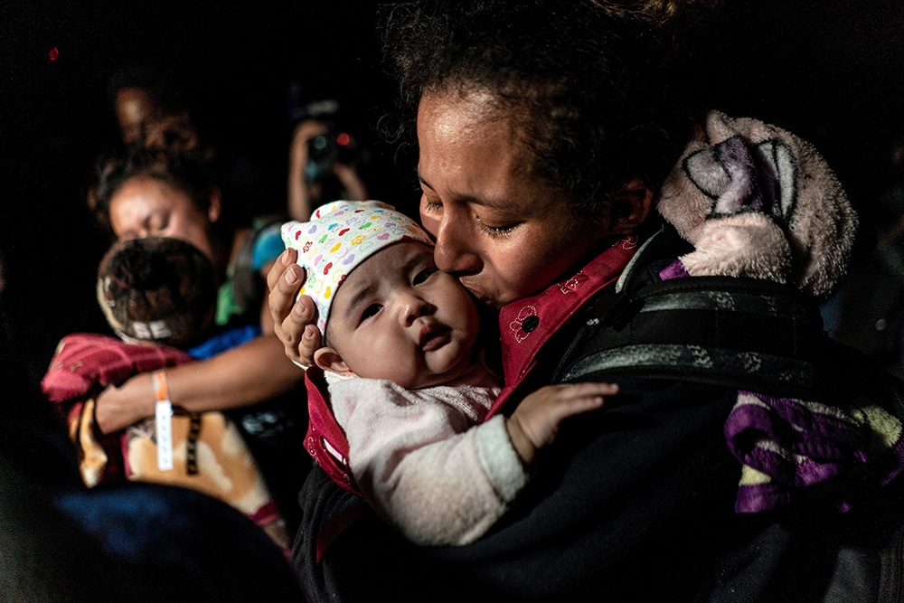 MIGRANTS RIO GRANDE TEXAS