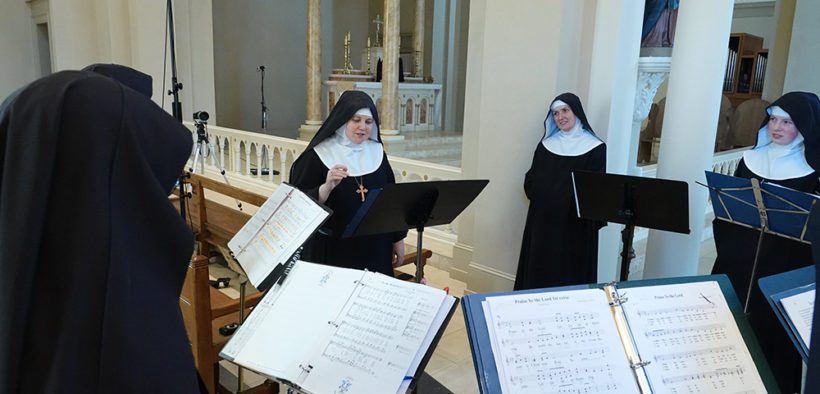 MUSIC BENEDICTINES MARY QUEEN APOSTLES
