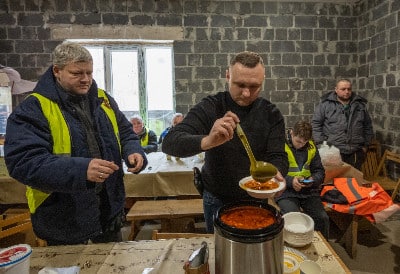 Ukraine volunteer