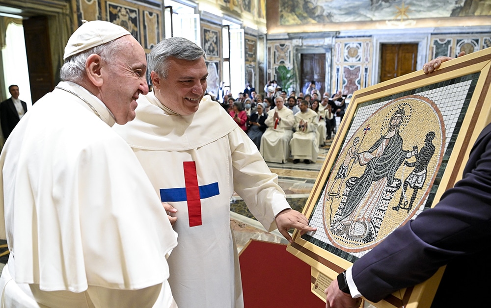 POPE AUDIENCE TRINITARIANS