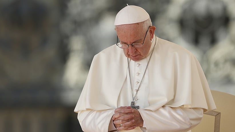 Pope prays