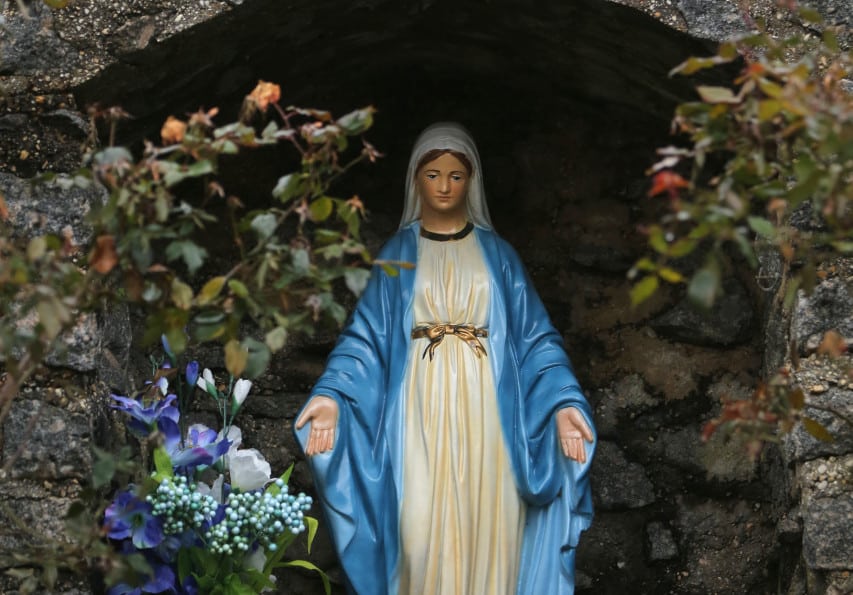 Mary statue