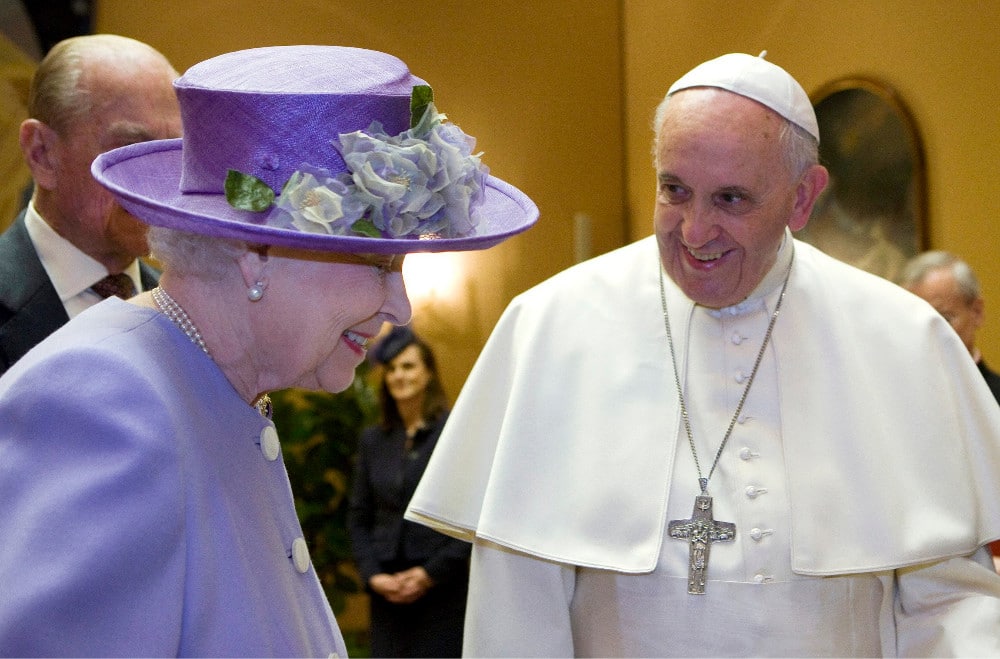 QUEEN ELIZABETH POPE FRANCIS