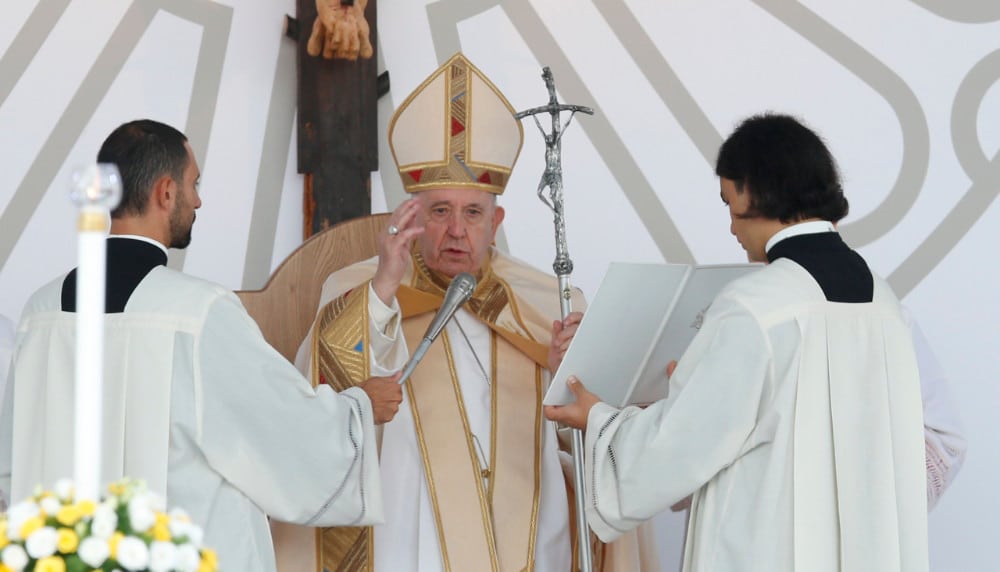 POPE MASS MATERA