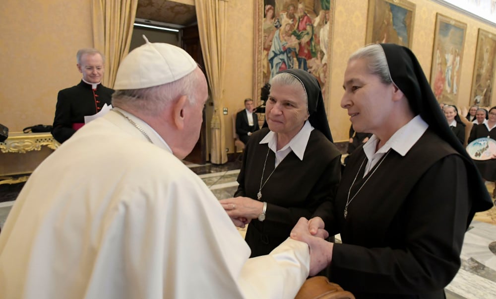 POPE CAPUCHIN SISTERS VATICAN