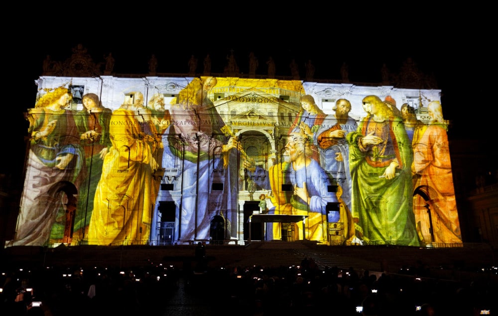 LIGHT SHOW ST. PETER'S BASILICA