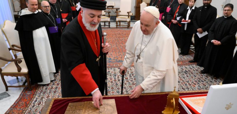 POPE FRANCIS AND CATHOLICOS AWA III