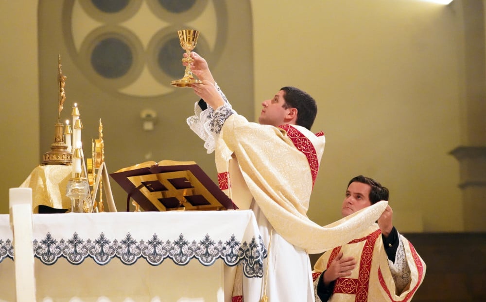 TRADITIONAL LATIN MASS