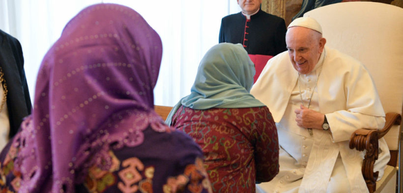 POPE FRANCIS WOMEN INTERRELIGIOUS DIALOGUE
