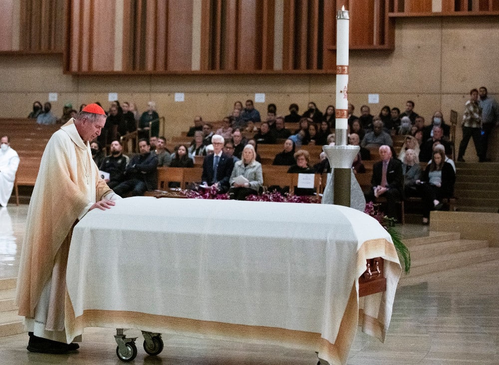 Bishop O'Connell memorial Mass