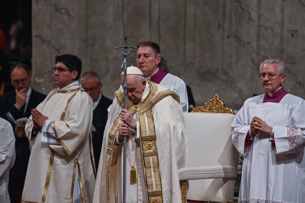 POPE FRANCIS EASTER VIGIL