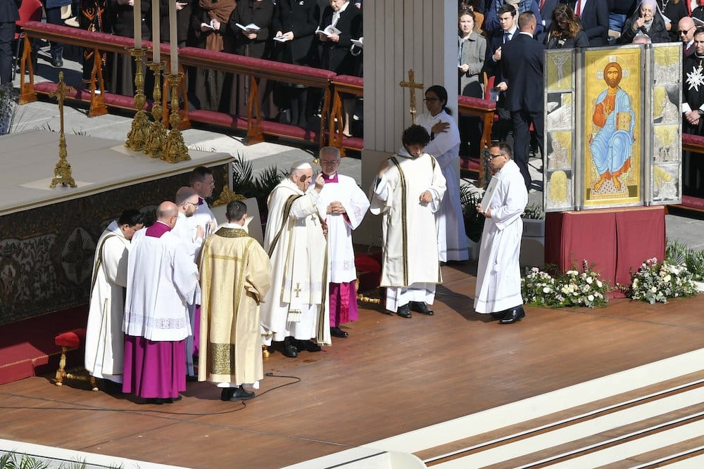 POPE FRANCIS EASTER MORNING MASS