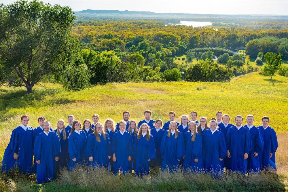 Capella choir outdoors