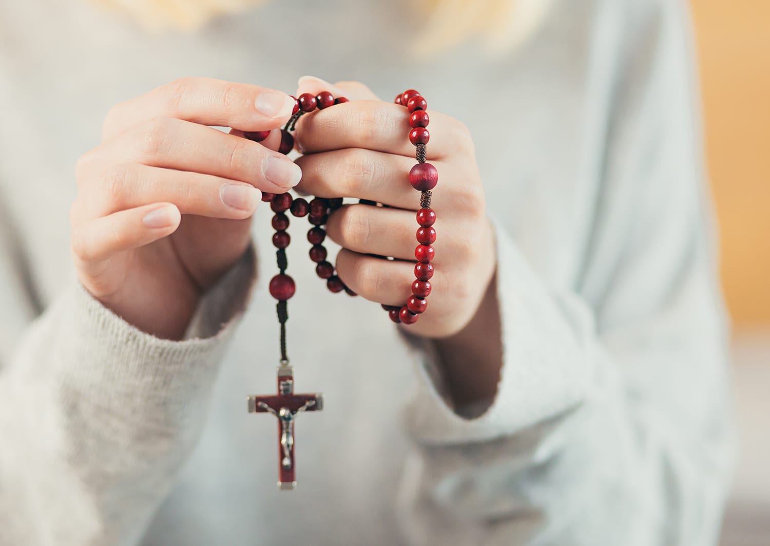 pray the rosary
