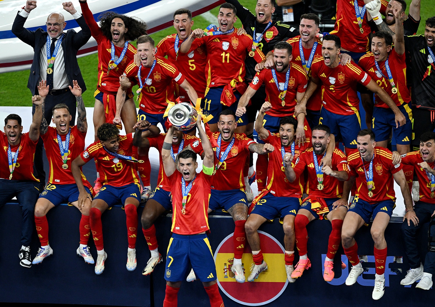 SPAIN SOCCER CHAMPIONSHIP TEAM