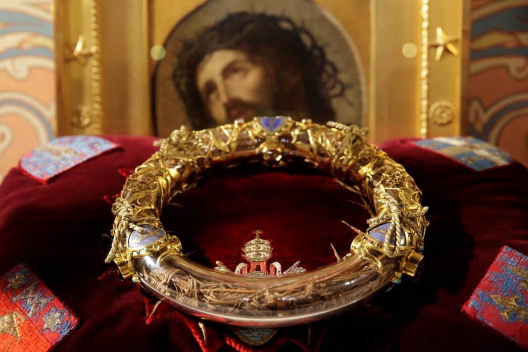 NOTRE DAME CATHEDRAL CROWN OF THORNS