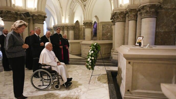 POPE FRANCIS BRUSSELS TOMB KING BAUDOUIN