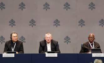 CARDINALS-DESIGNATE AT PRESS BRIEFING